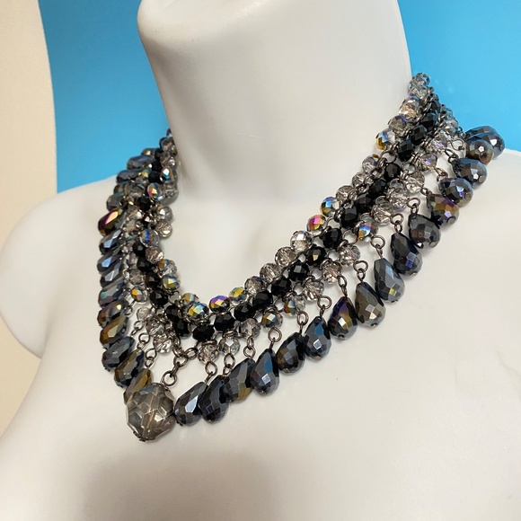 CHICO'S Heavy Glass Beads Iridescent Statement Necklace 16"-20" Stunning Sparkle - Picture 6 of 10